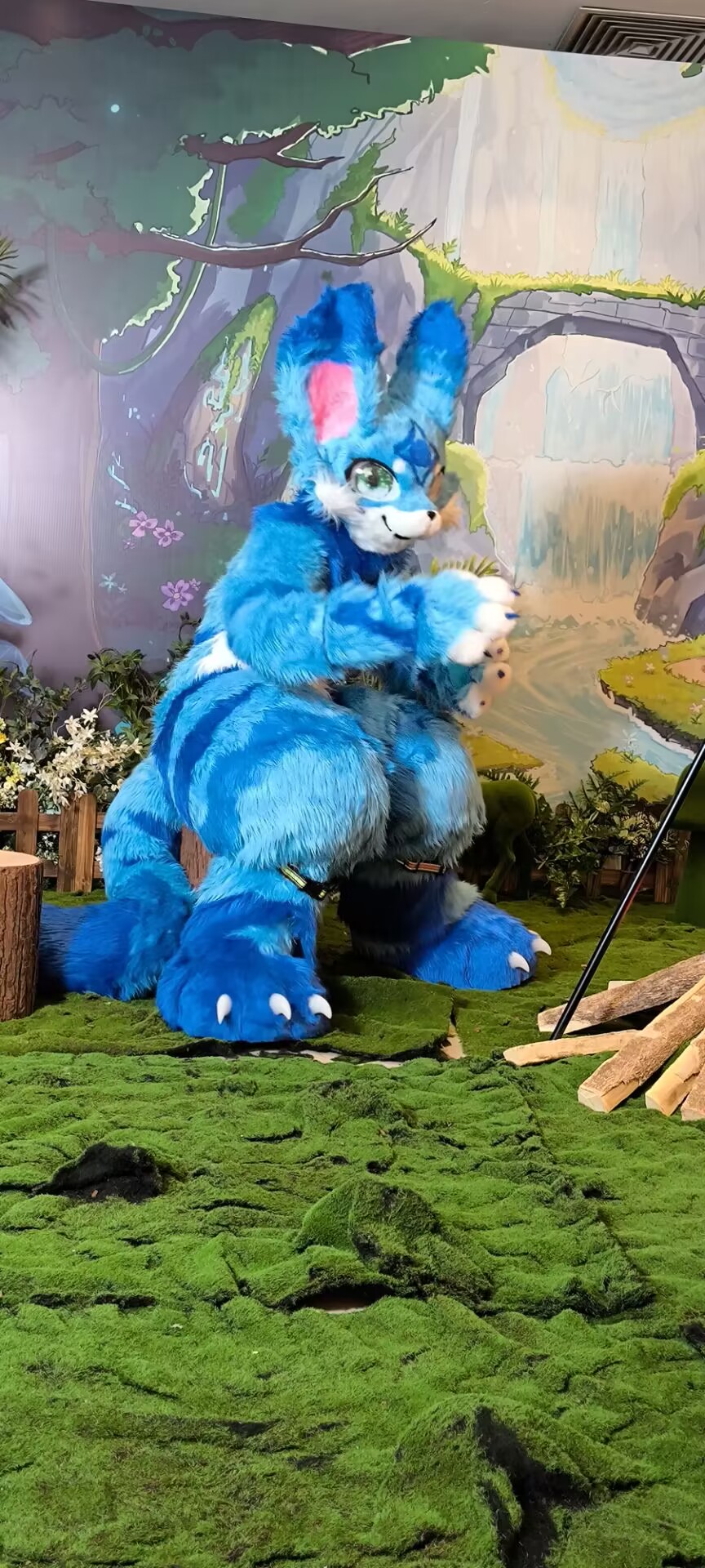 Fursuit 23